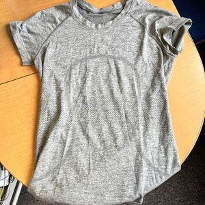 Lululemon grey short sleeve swiftly tech